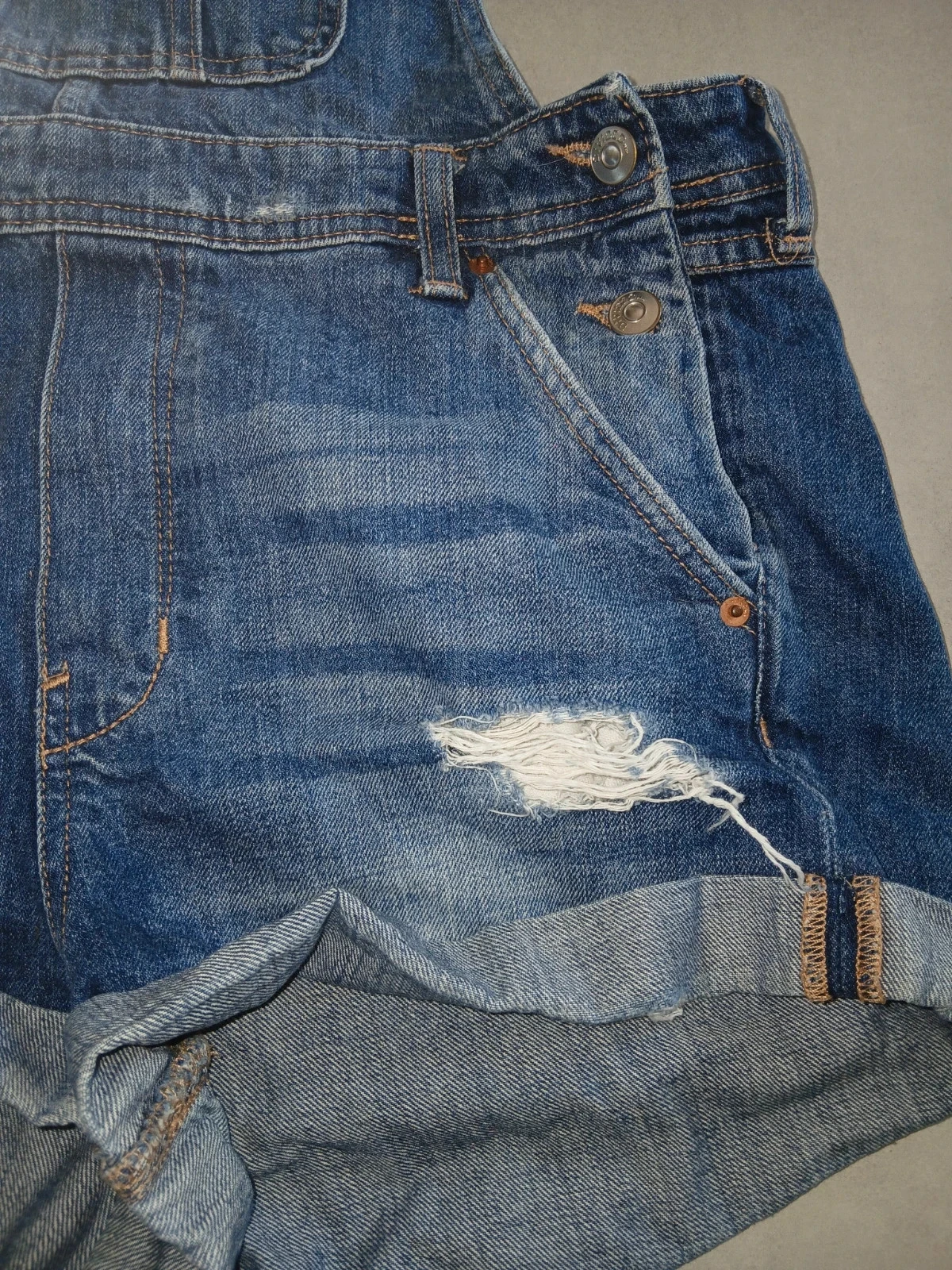 Overol corto de mezclilla H&M Divided - Efecto desgastado – photo 2